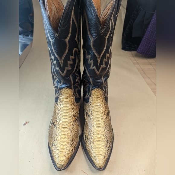 Nocona Boots Gold Honey Exotic Genuine Python Leather Round Toe Cowboy Western B - Picture 2 of 12